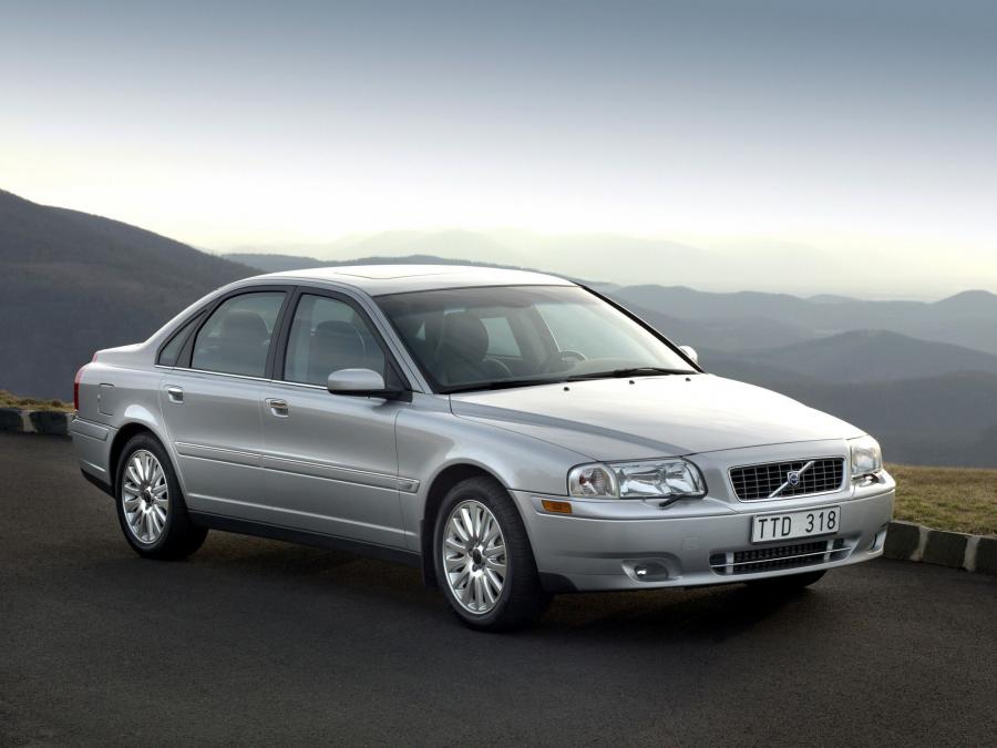  Volvo S80 2003 года  (фото 25 из 31)